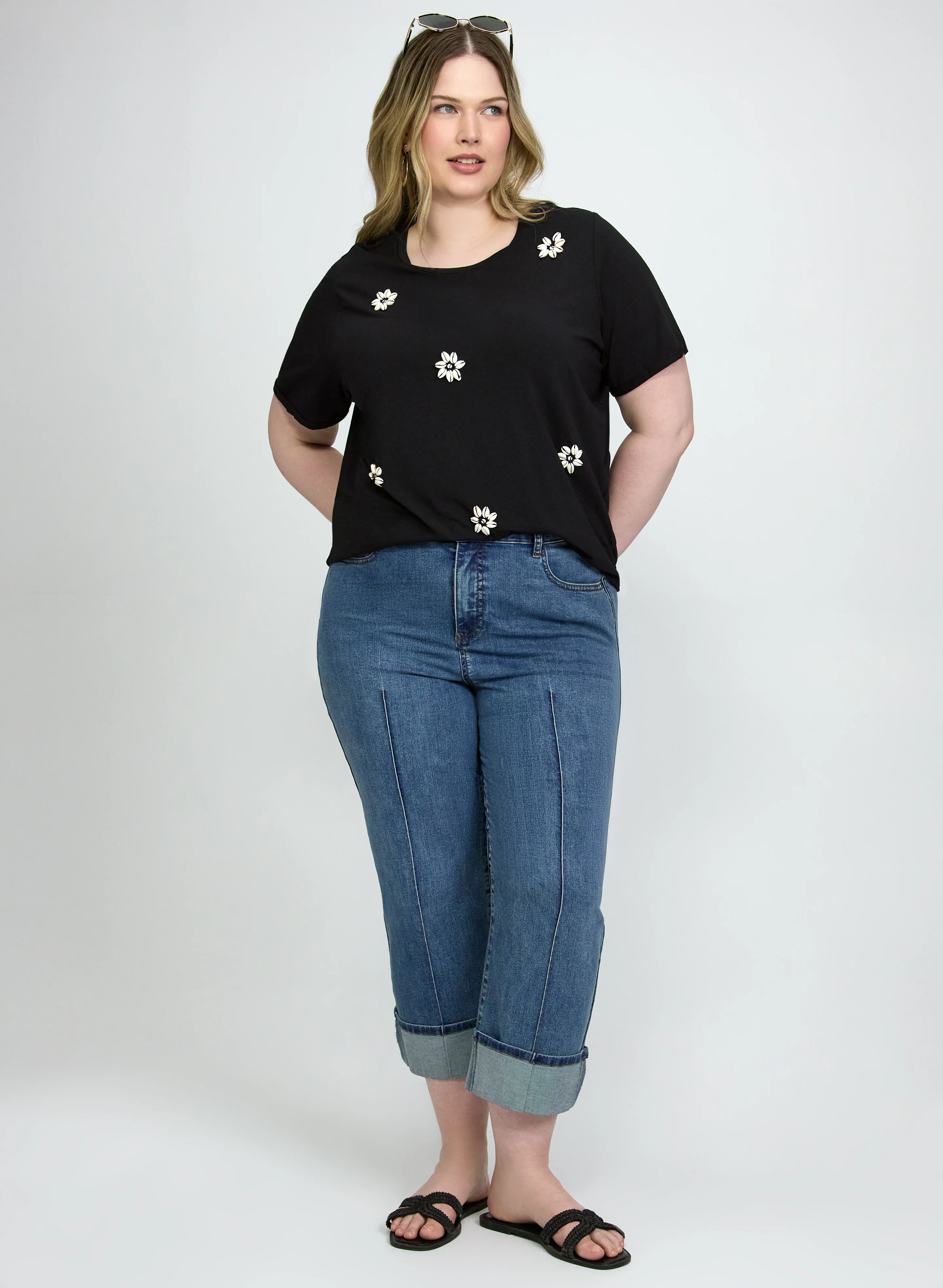 Shell Embellished T-Shirt - Image 3