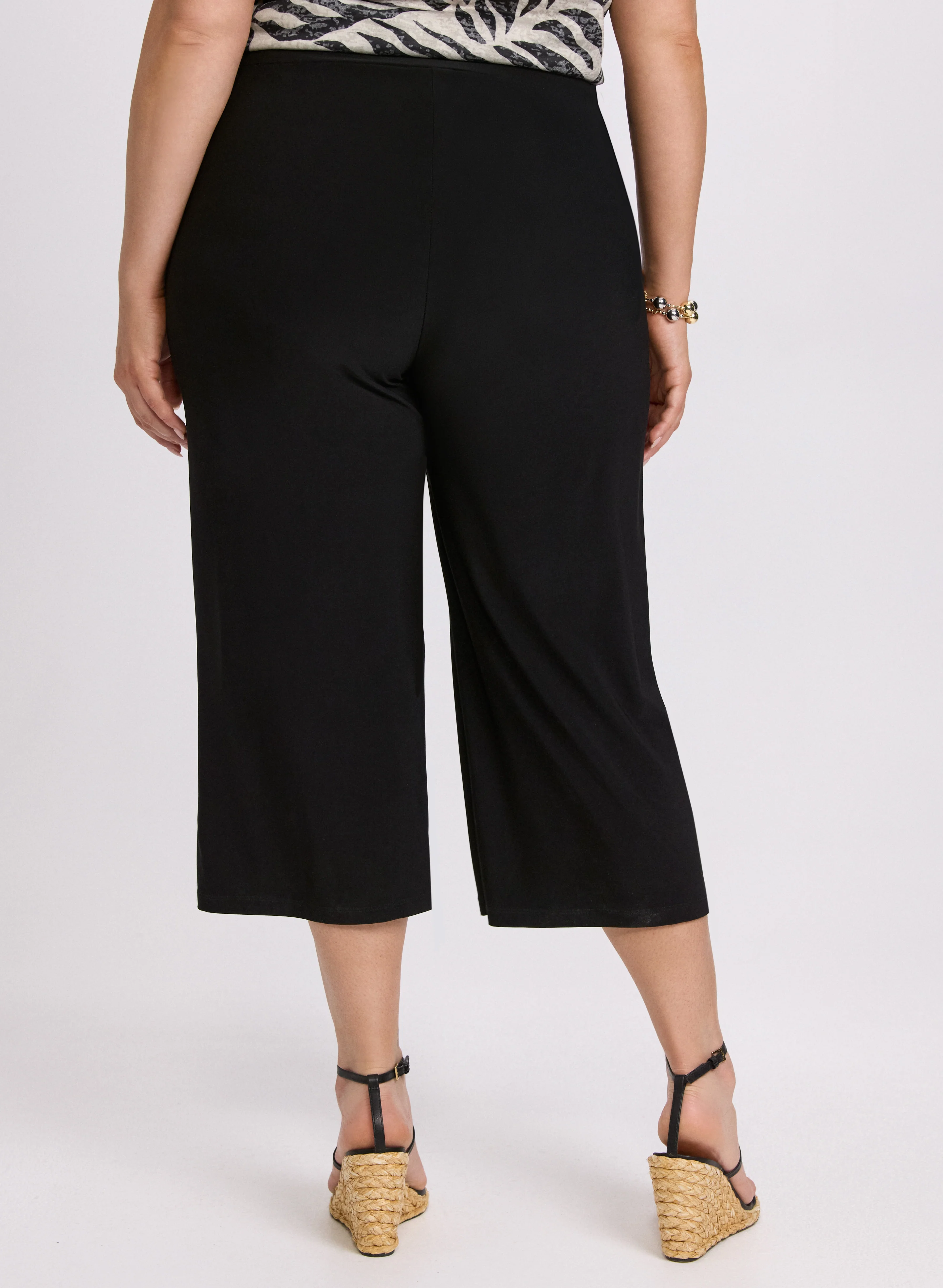 Side Slit Pull-On Capris - Image 4