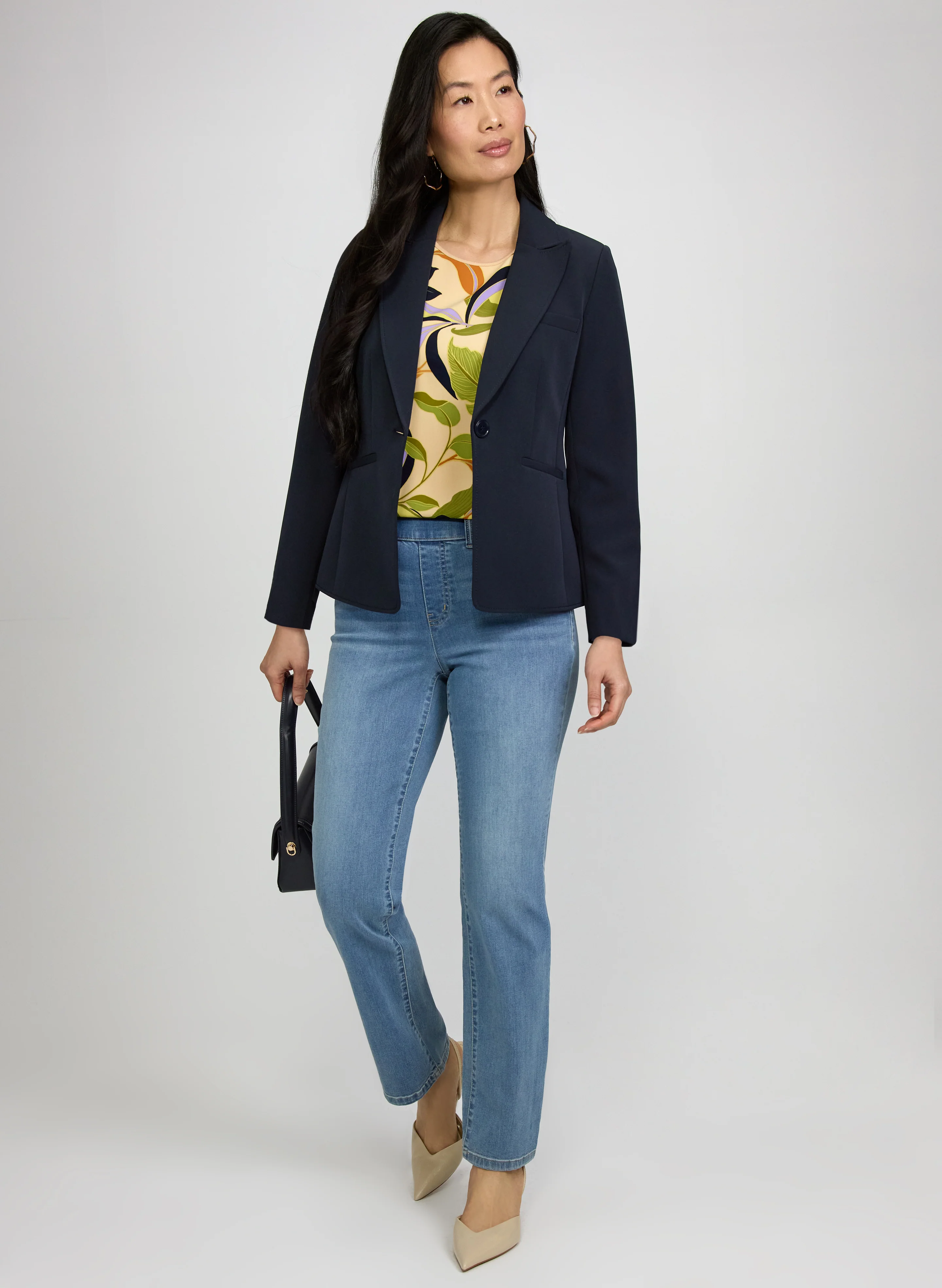 Signature Single-Breasted Blazer & High Rise Straight-Leg Jeans