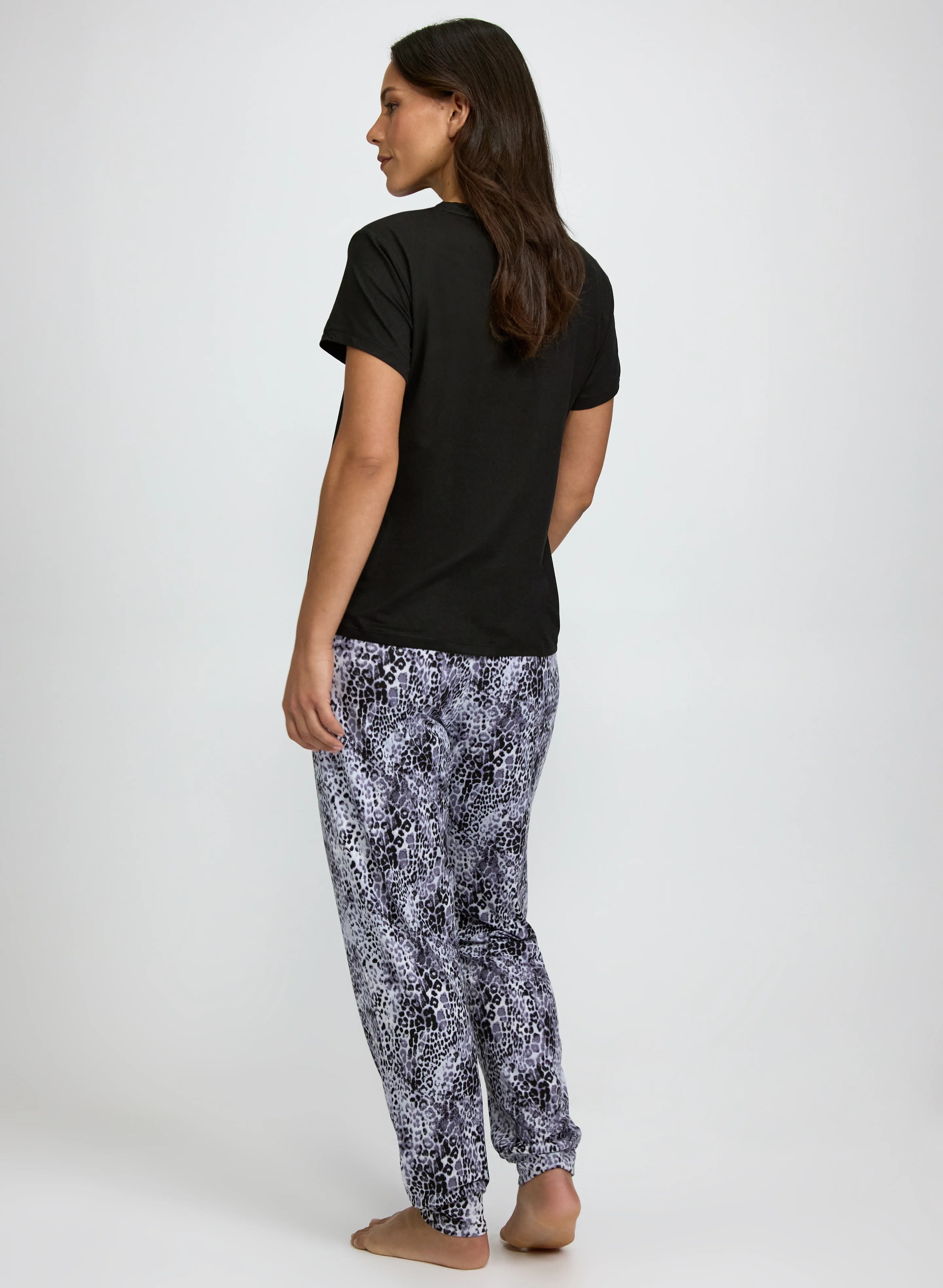 Simon Chang - Leopard Print Pyjama Set - Image 4