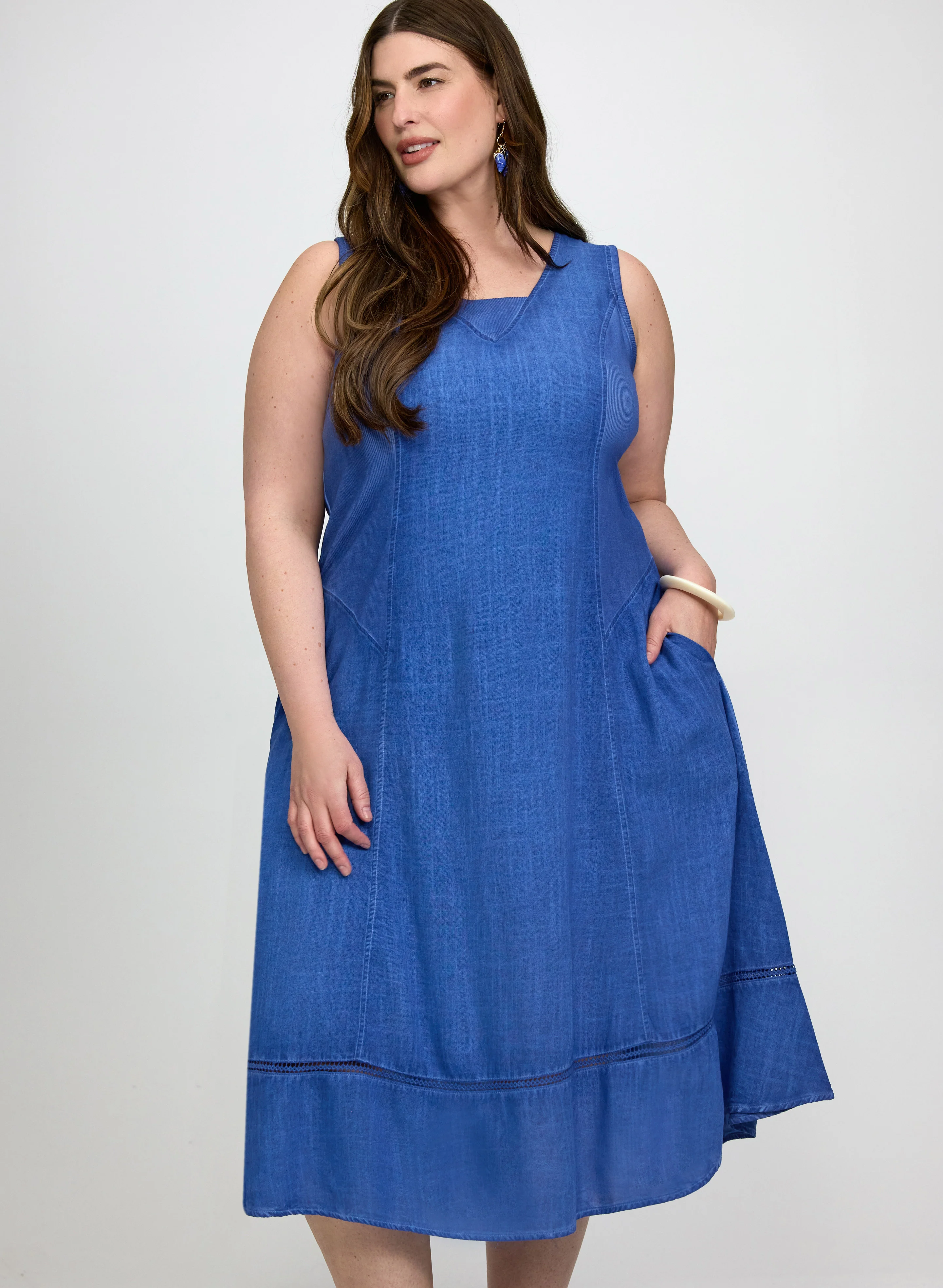 Sleeveless Fit & Flare Dress - Image 3