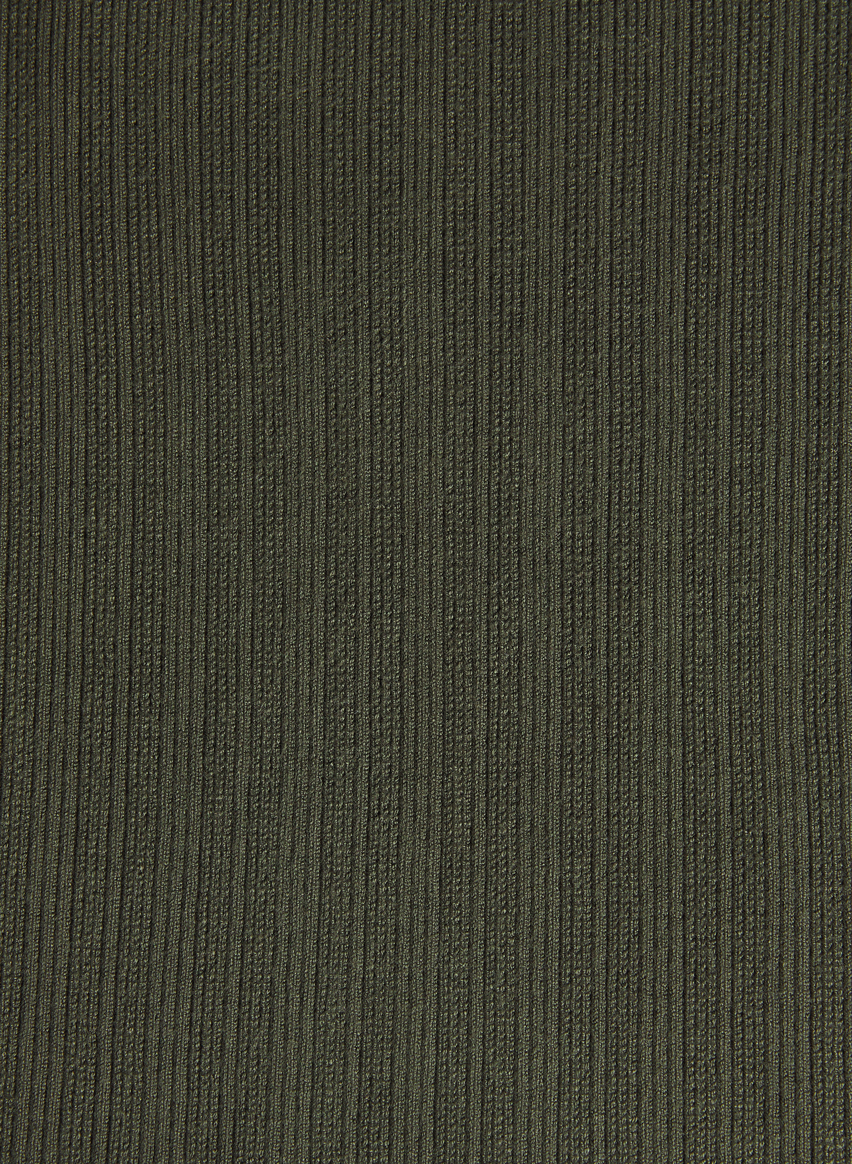 Sleeveless Turtleneck Sweater - Image 7