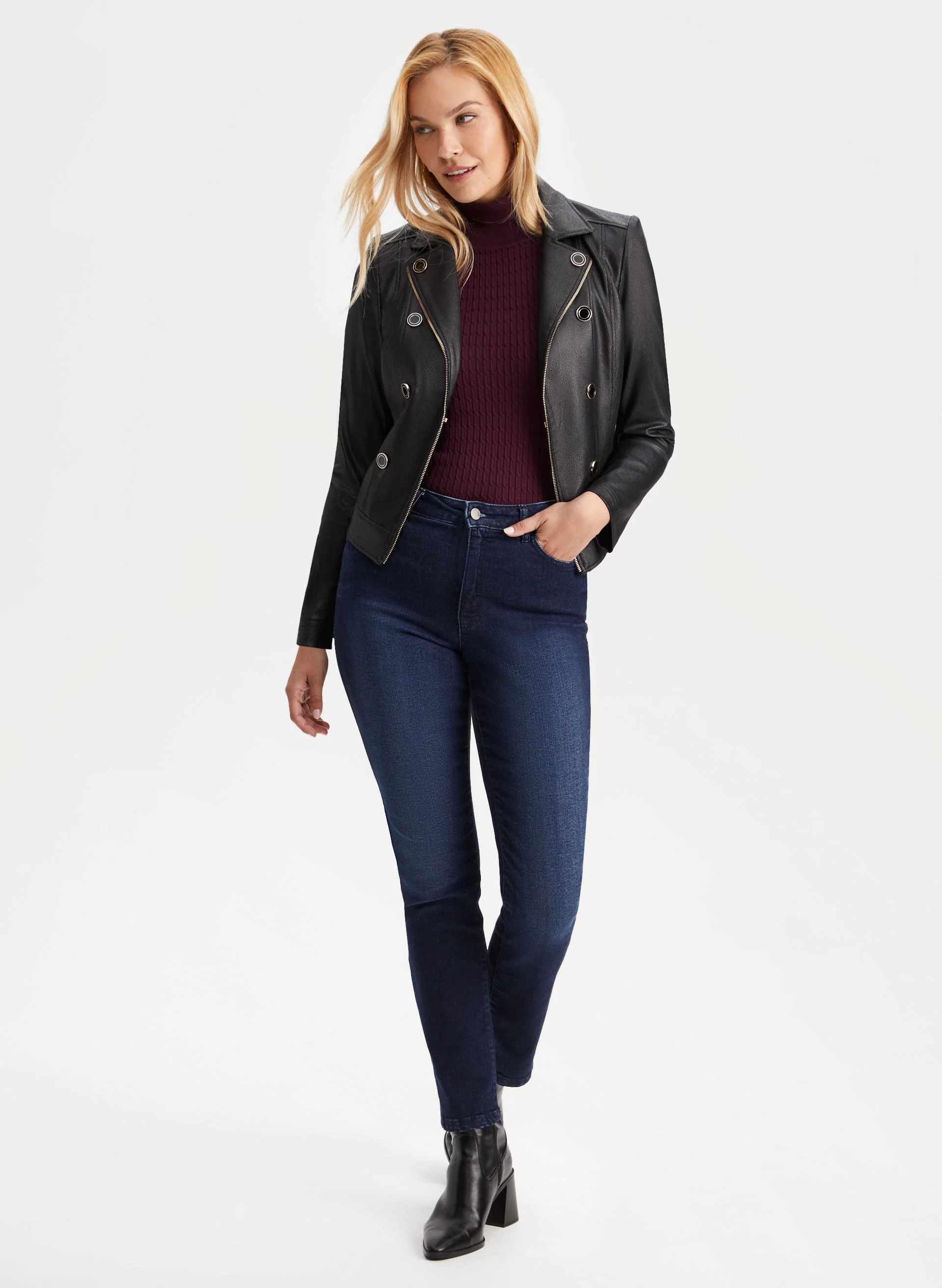 Sleeveless Turtleneck Sweater - Image 3