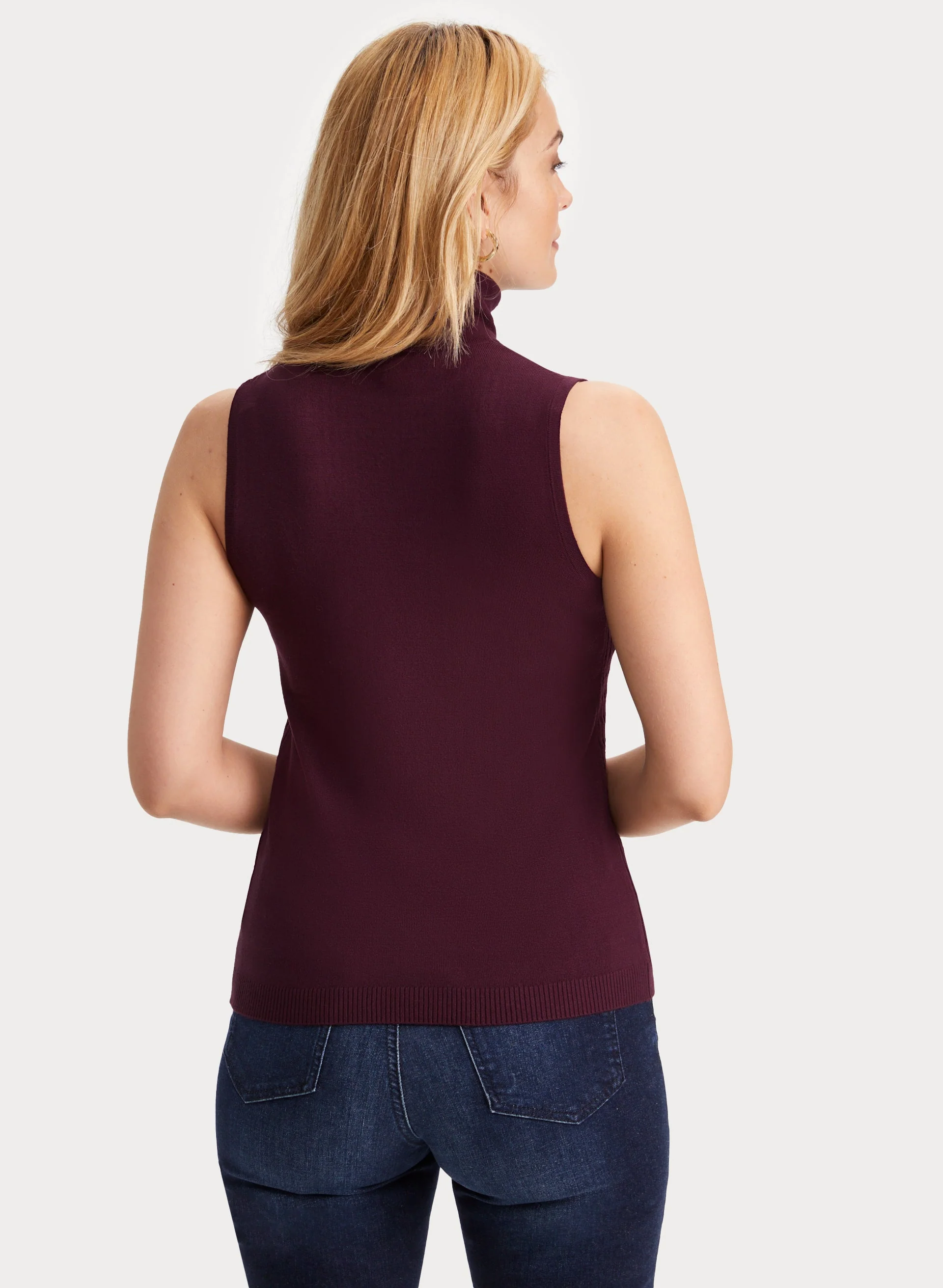 Sleeveless Turtleneck Sweater - Image 4