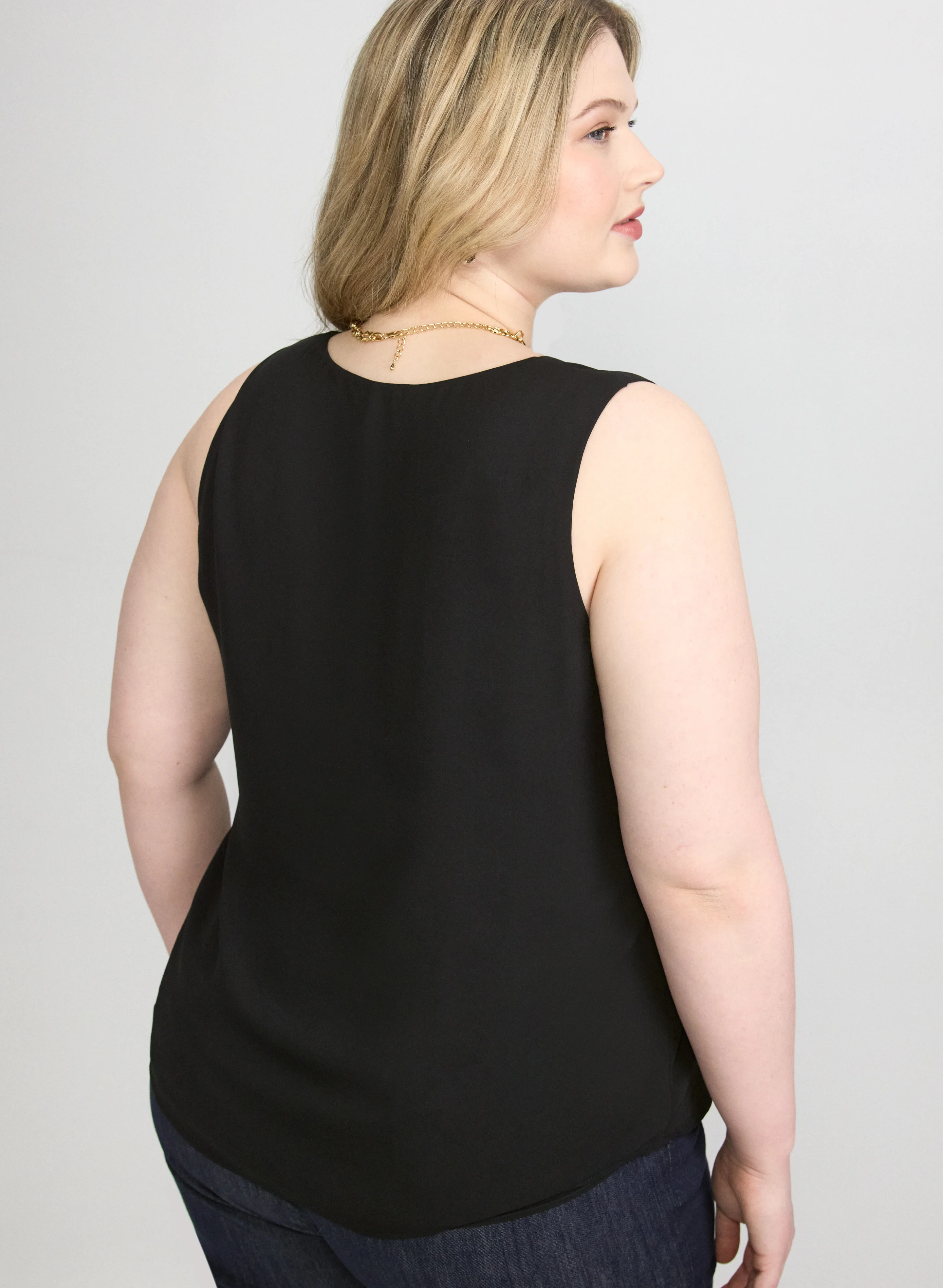 Sleeveless V-Neck Blouse - Image 11