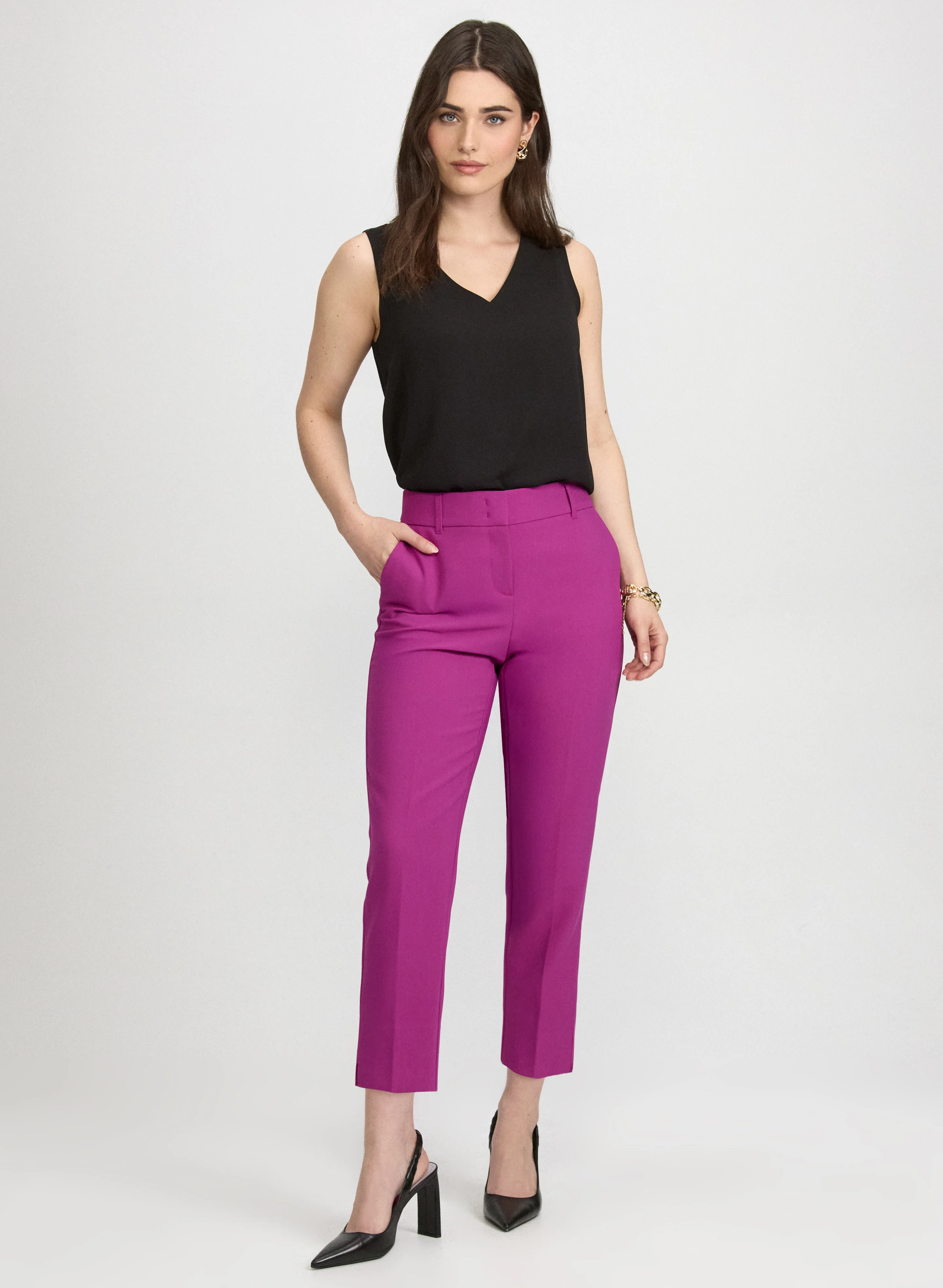 Sleeveless V-Neck Blouse - Image 3