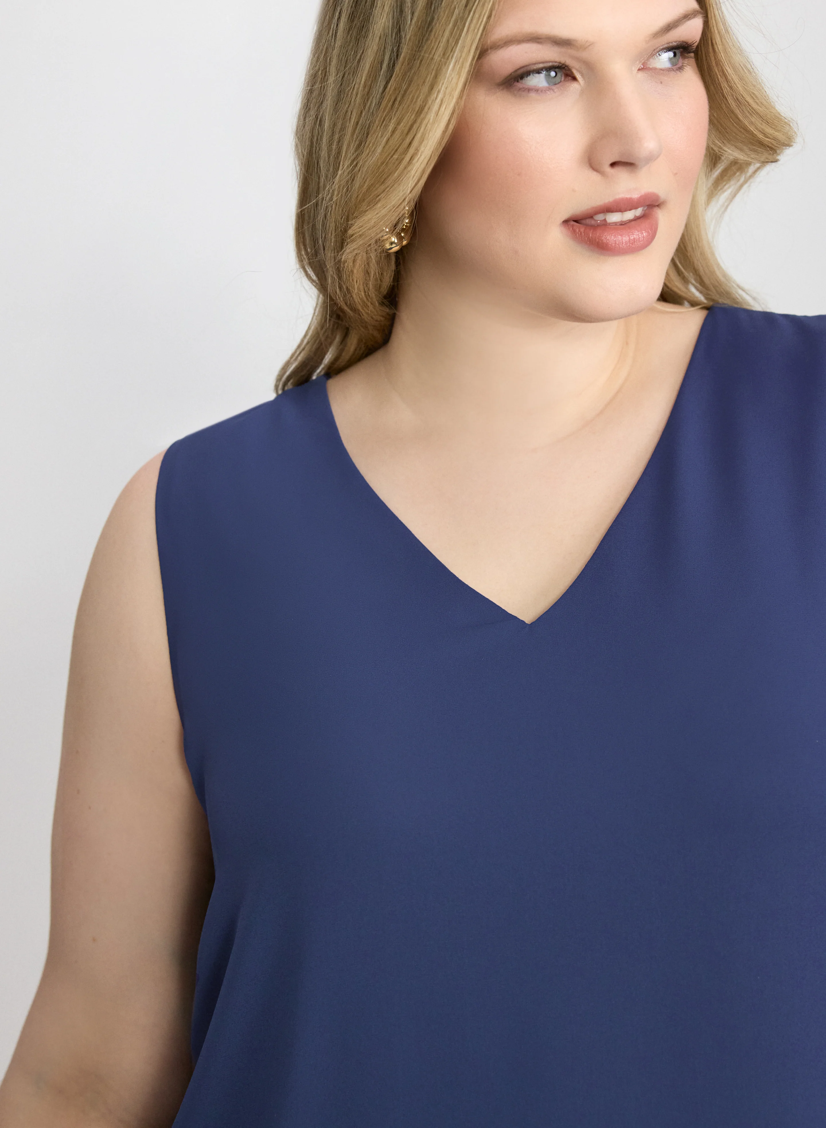 Sleeveless V-Neck Blouse - Image 9