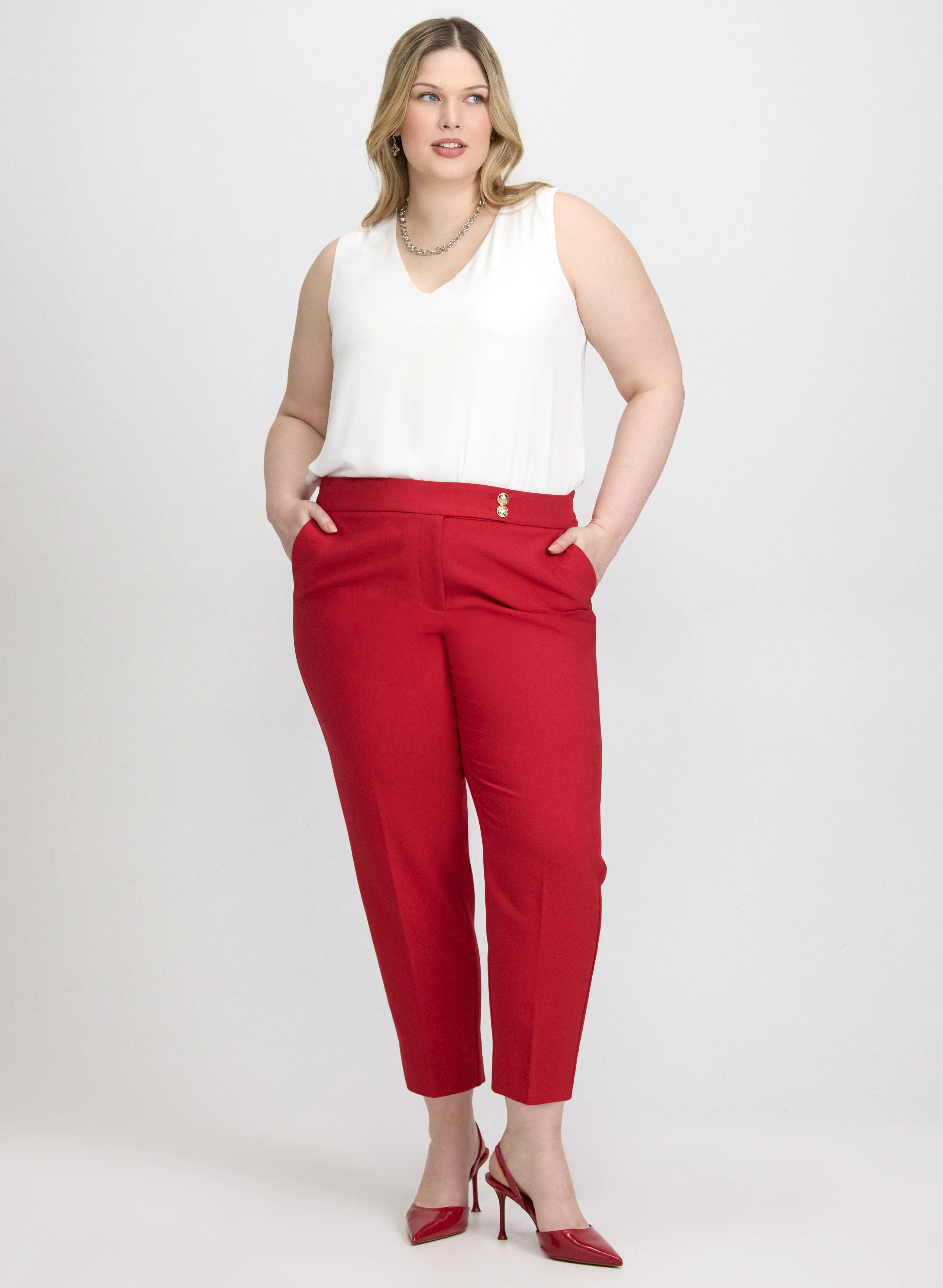 Sleeveless V-Neck Blouse - Image 12