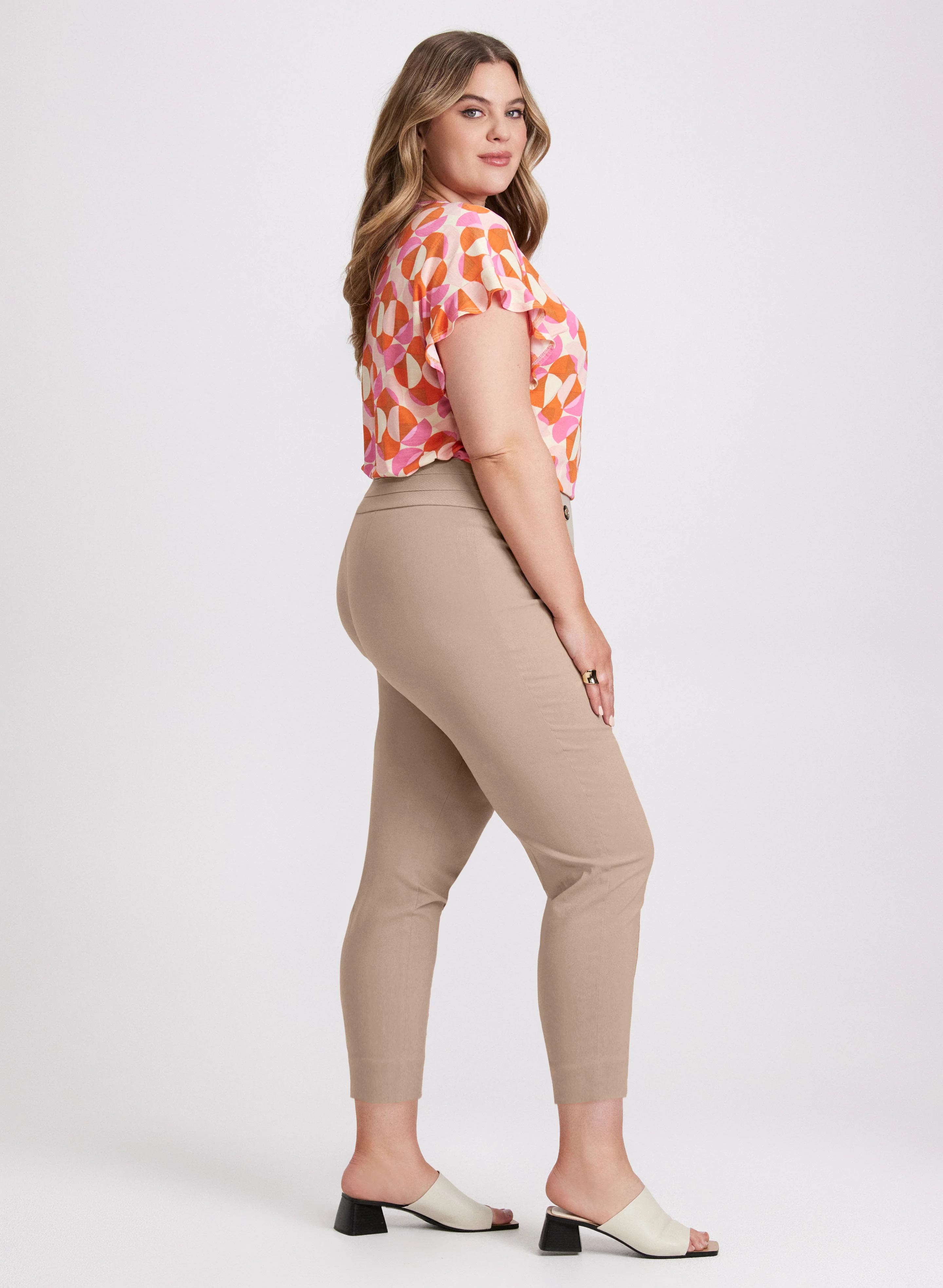 Sofia Slim-Leg Pants - Short - Image 5
