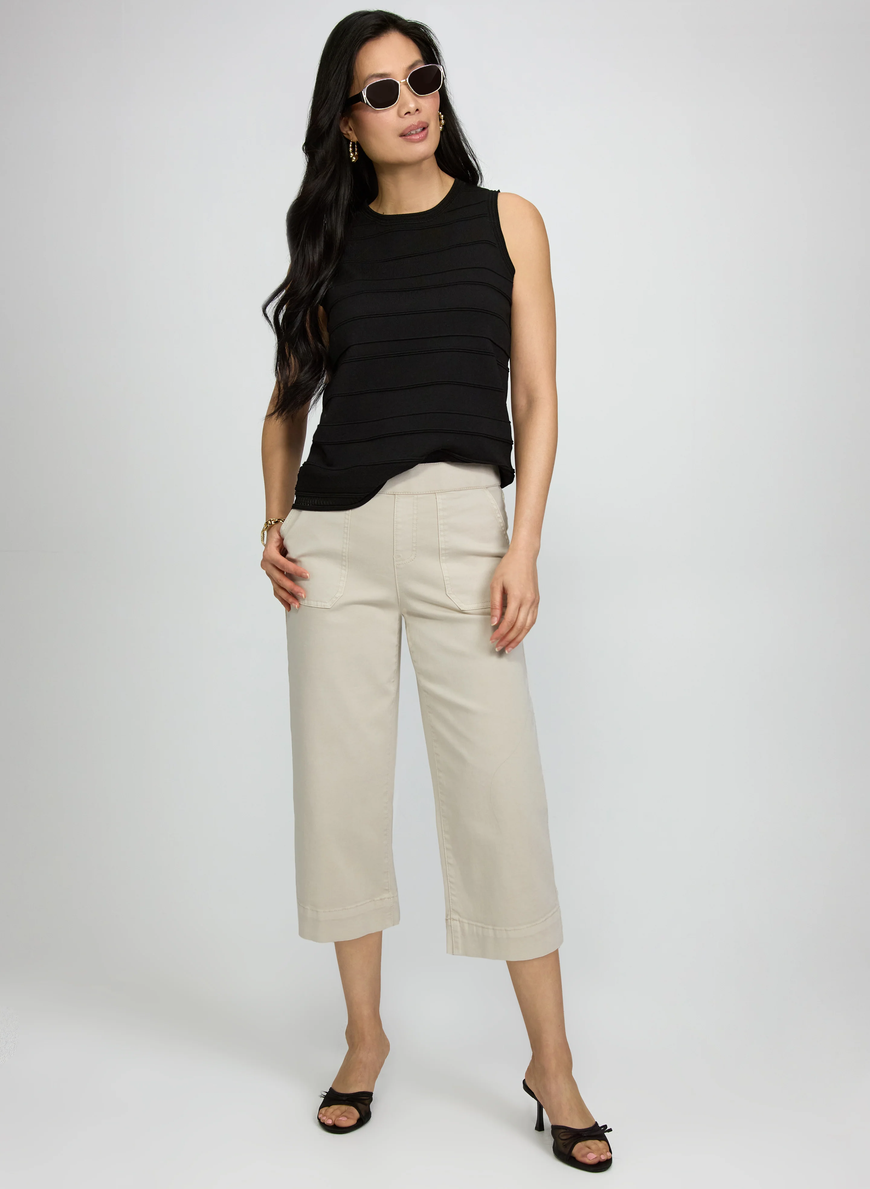 Straight-Leg Denim Capris - Image 3