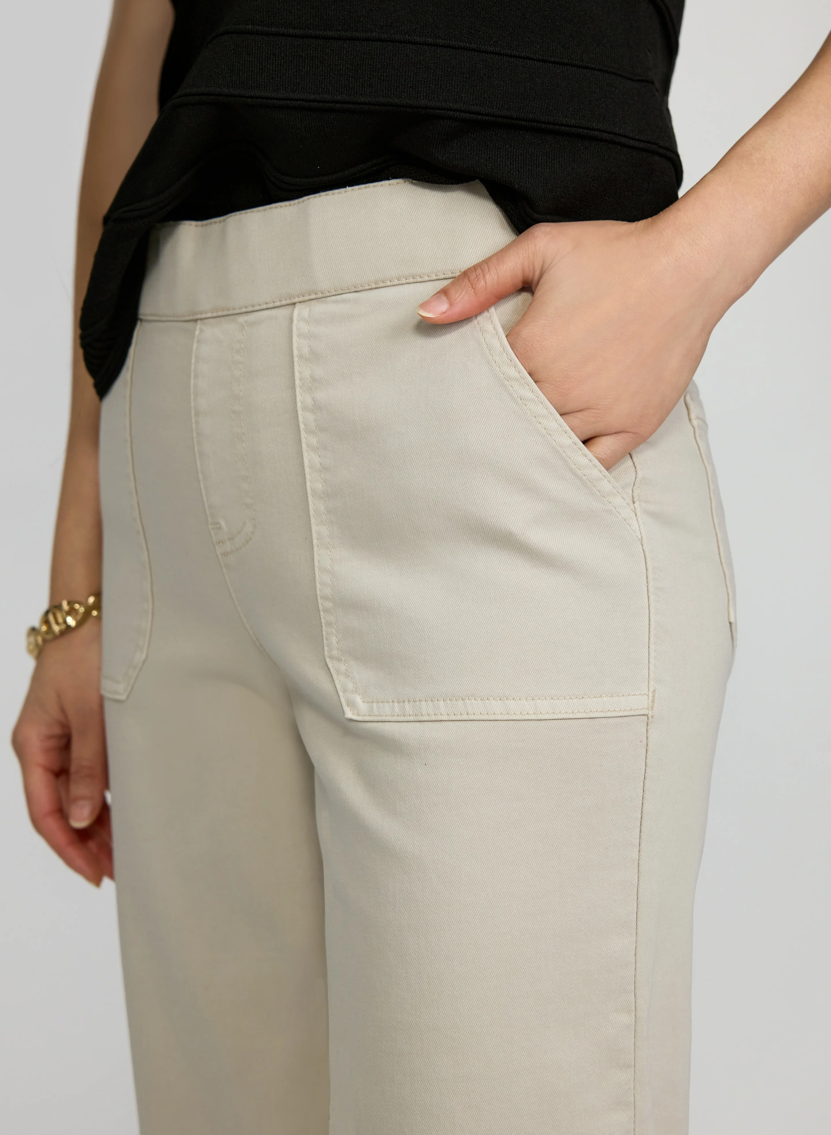 Straight-Leg Denim Capris - Image 5