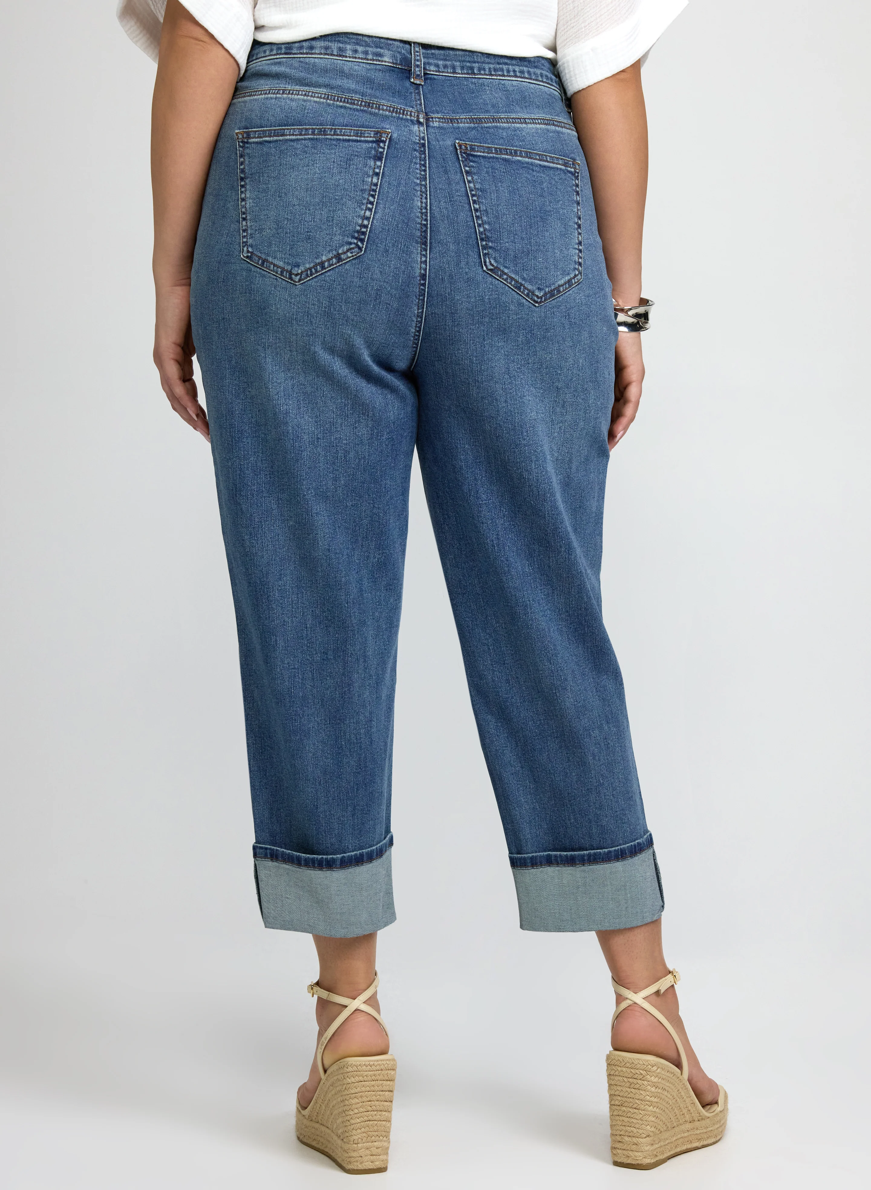 Straight-Leg Denim Capris - Image 3