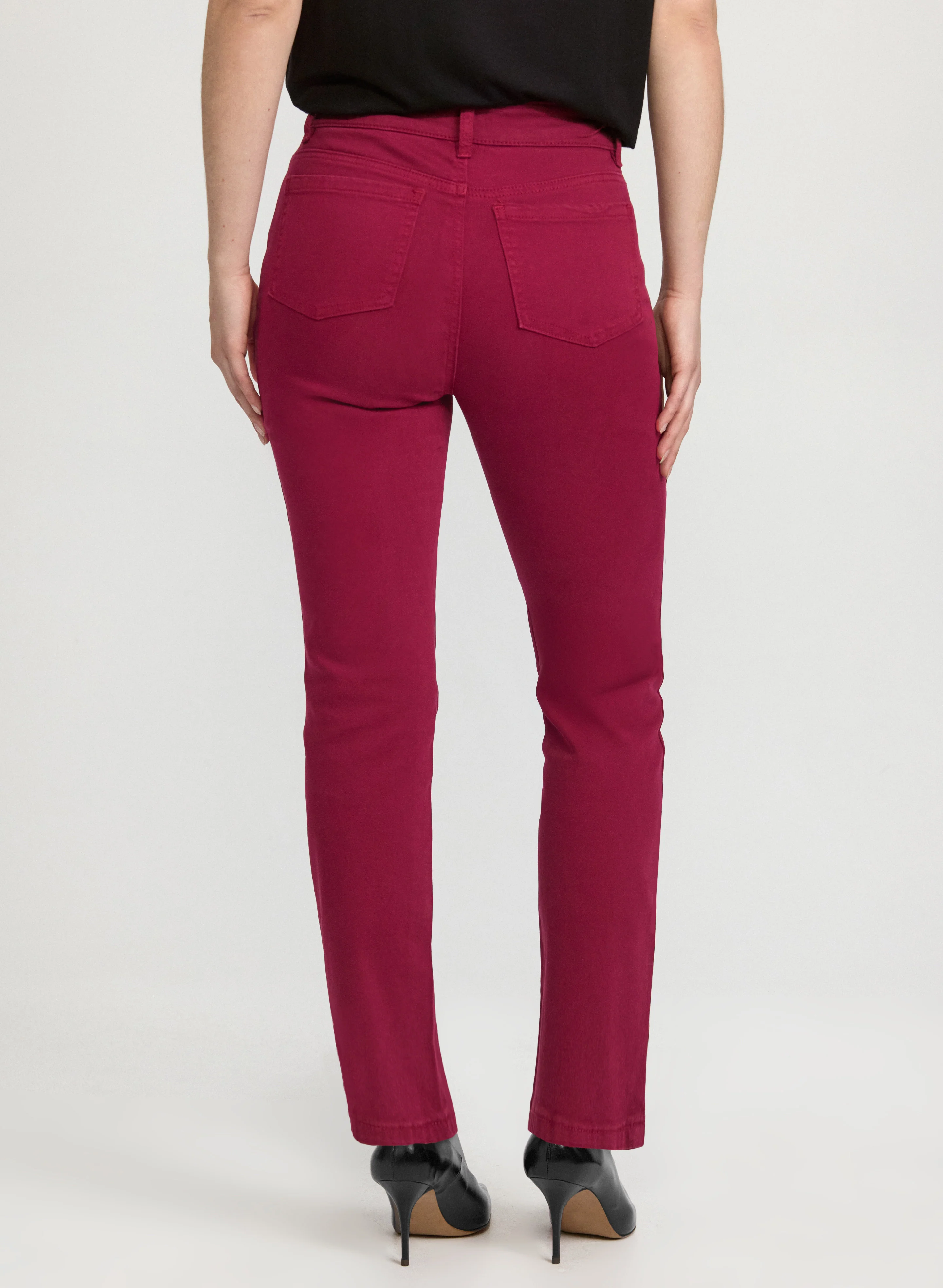Straight-Leg Jeans - Image 5