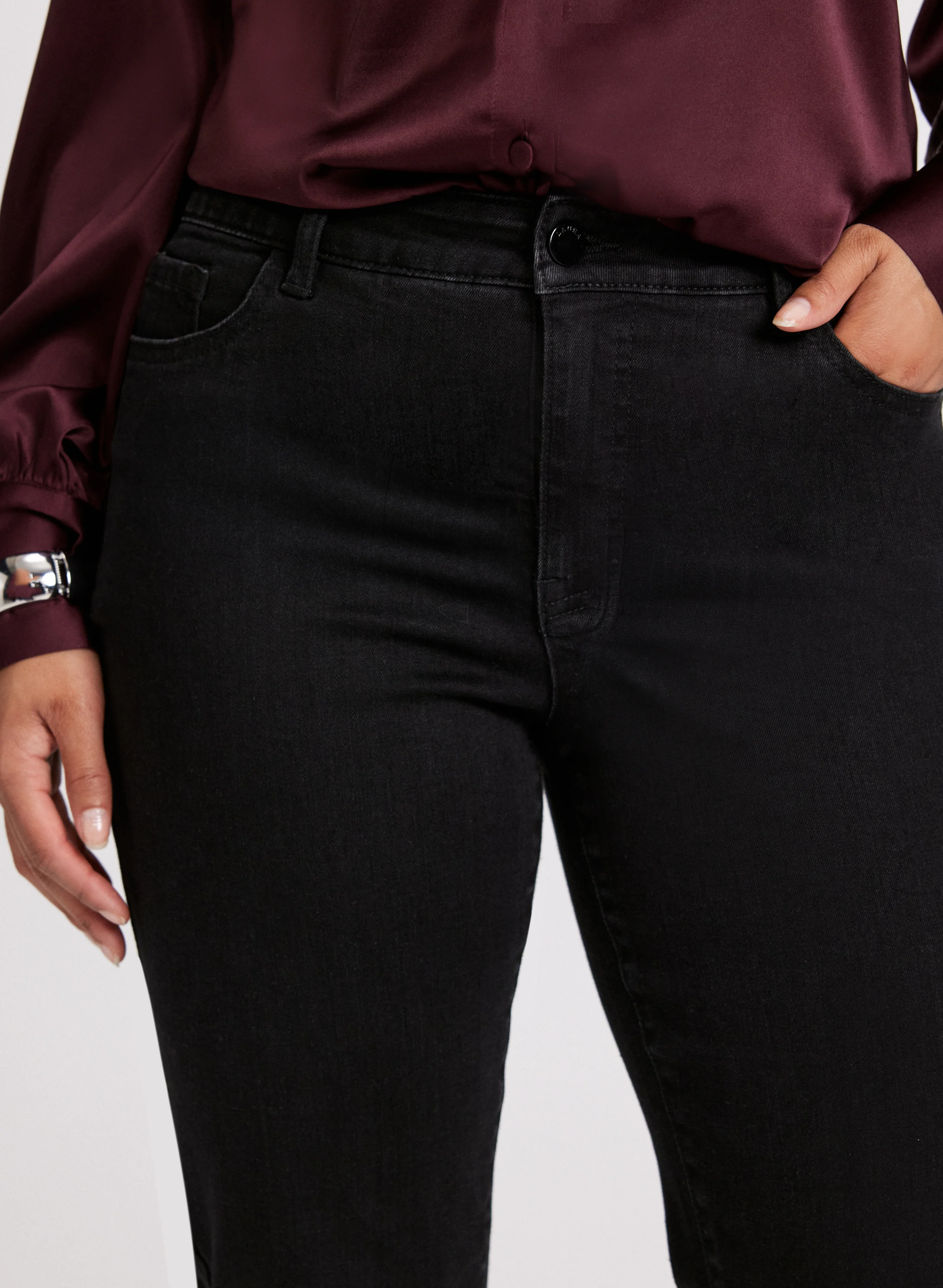 Straight Leg Jeans - Image 10