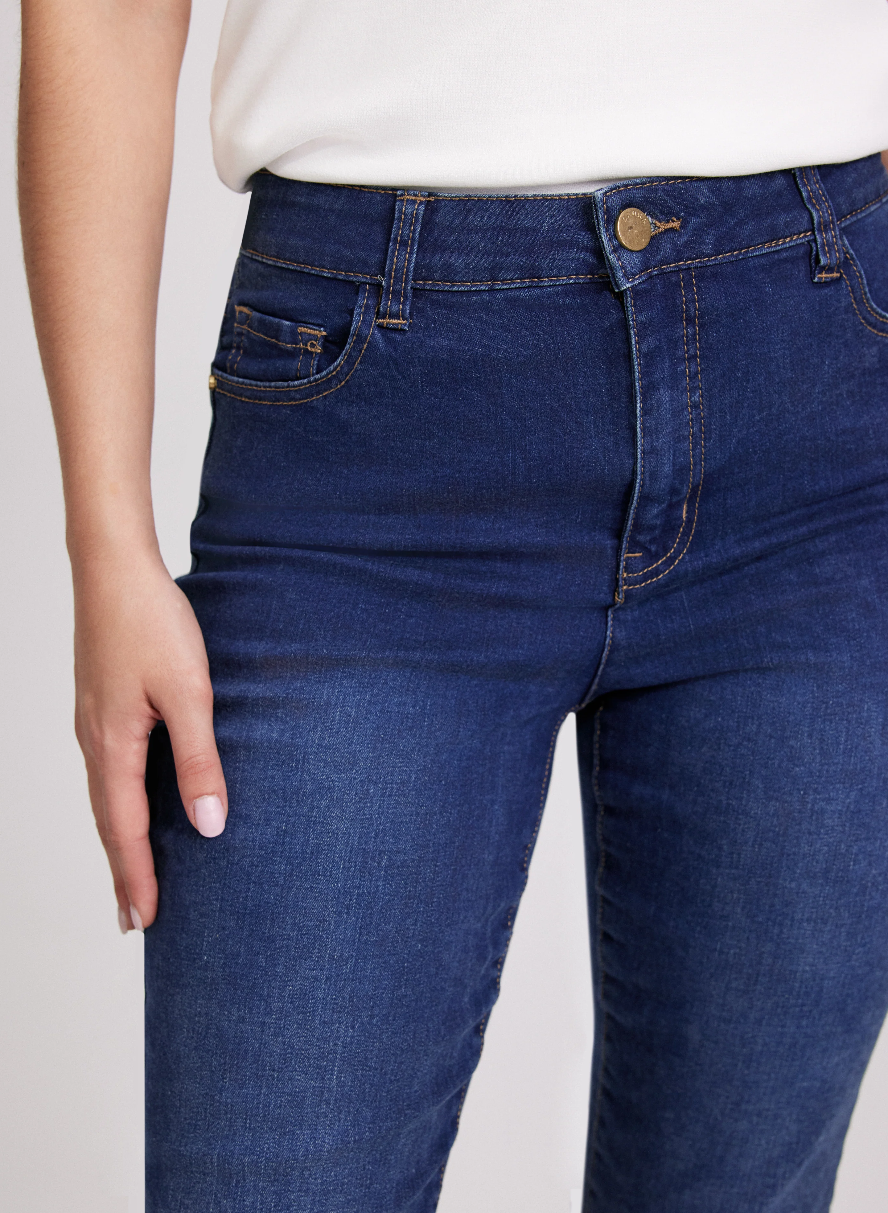 Straight Leg Jeans - Image 9