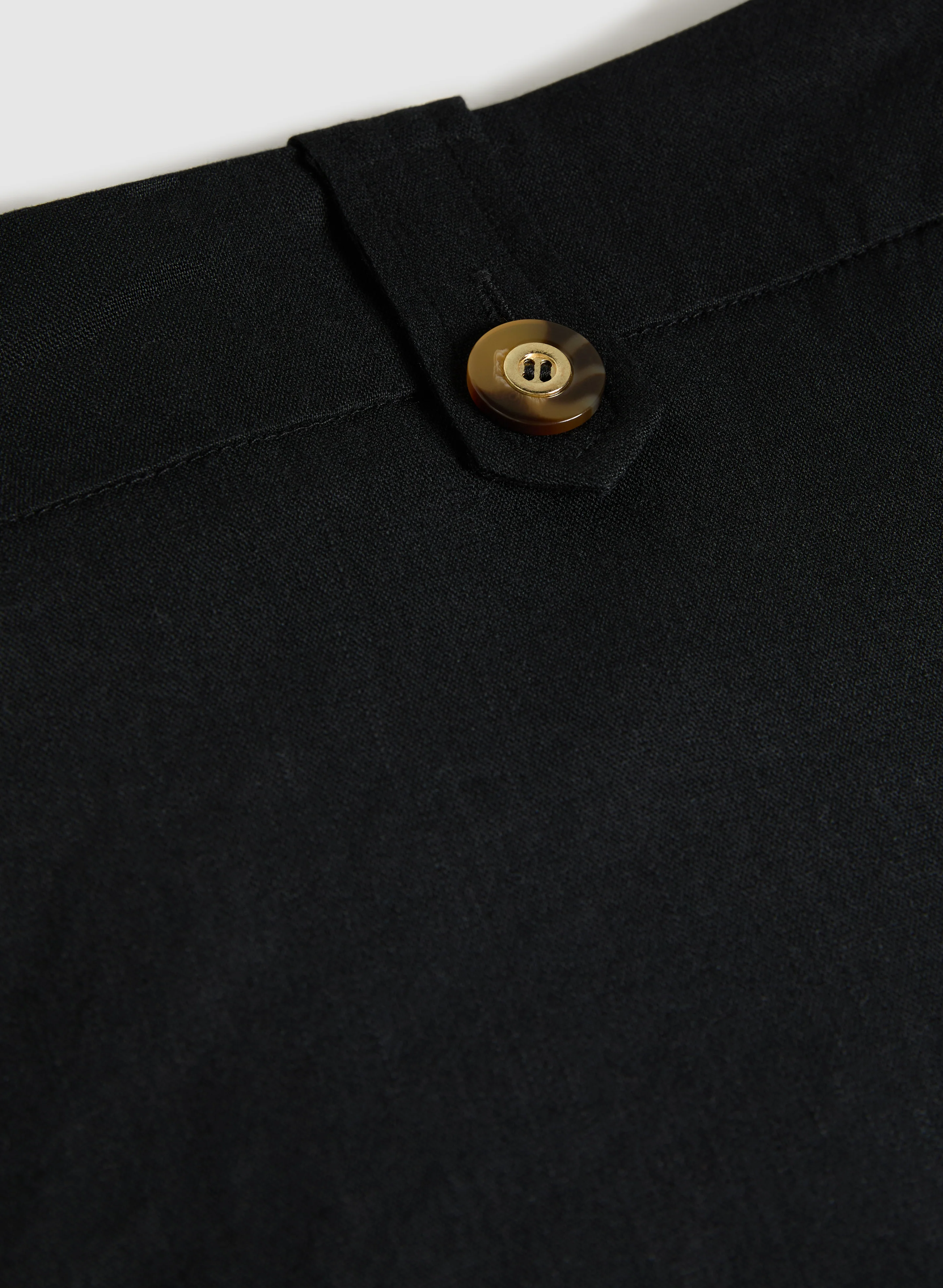 Stretch Linen-Blend Shorts - Image 7