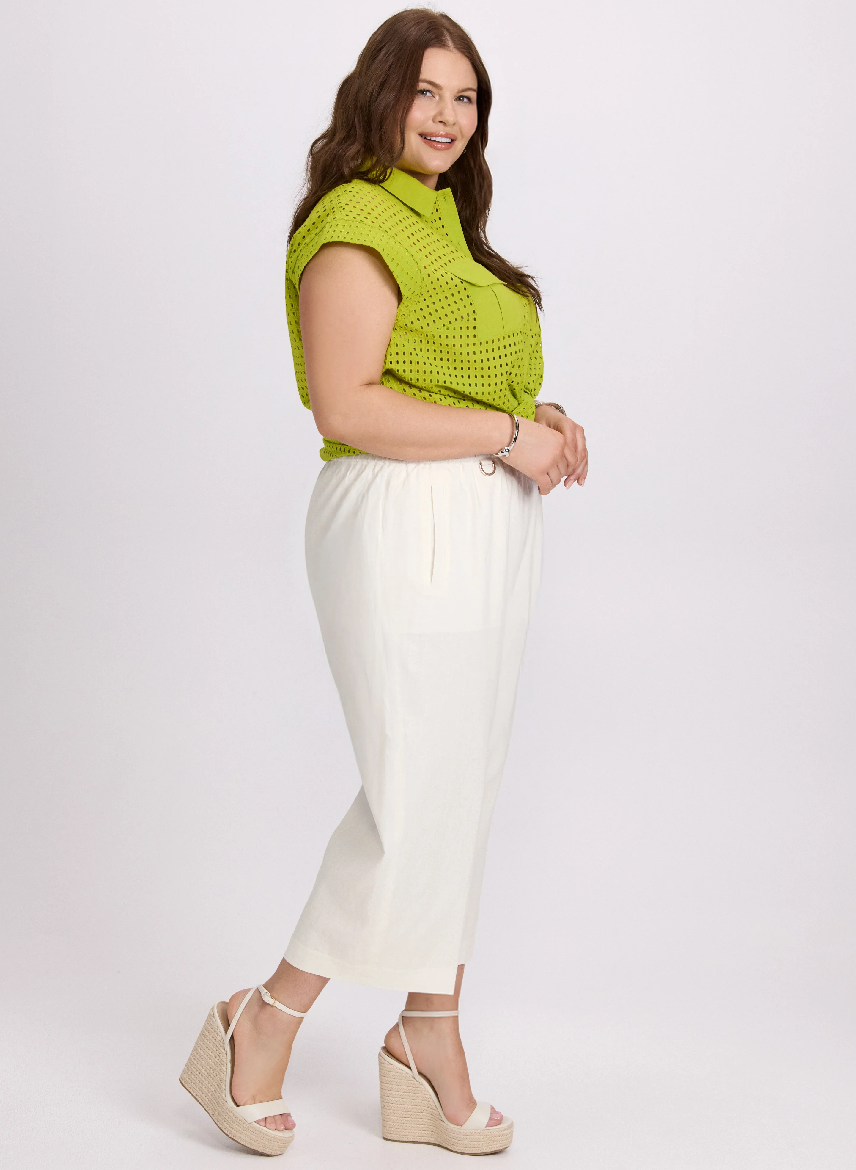 Stretch Linen Wide-Leg Capris - Image 4