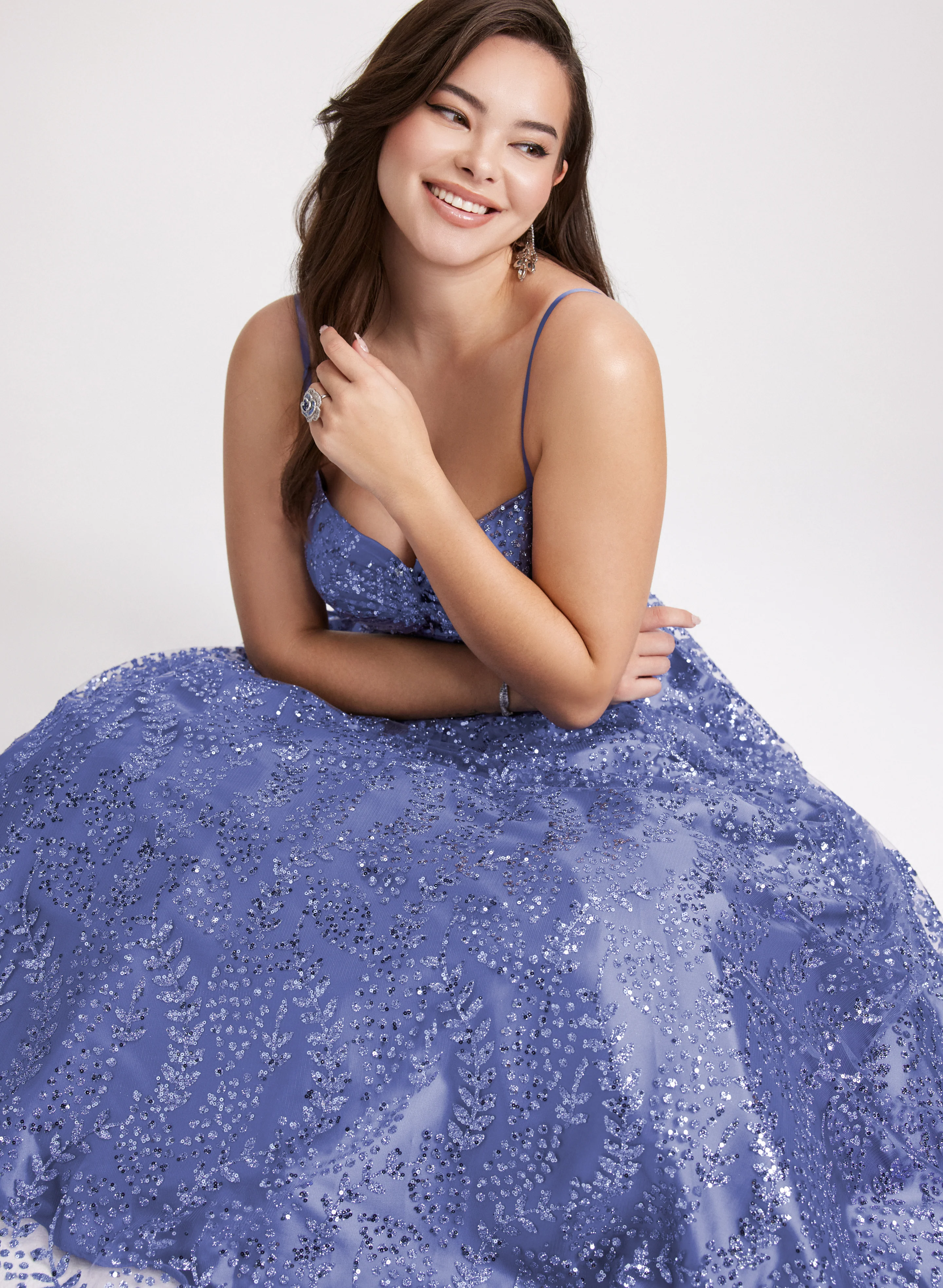 Sweetheart Neckline Sequin Gown - Image 4