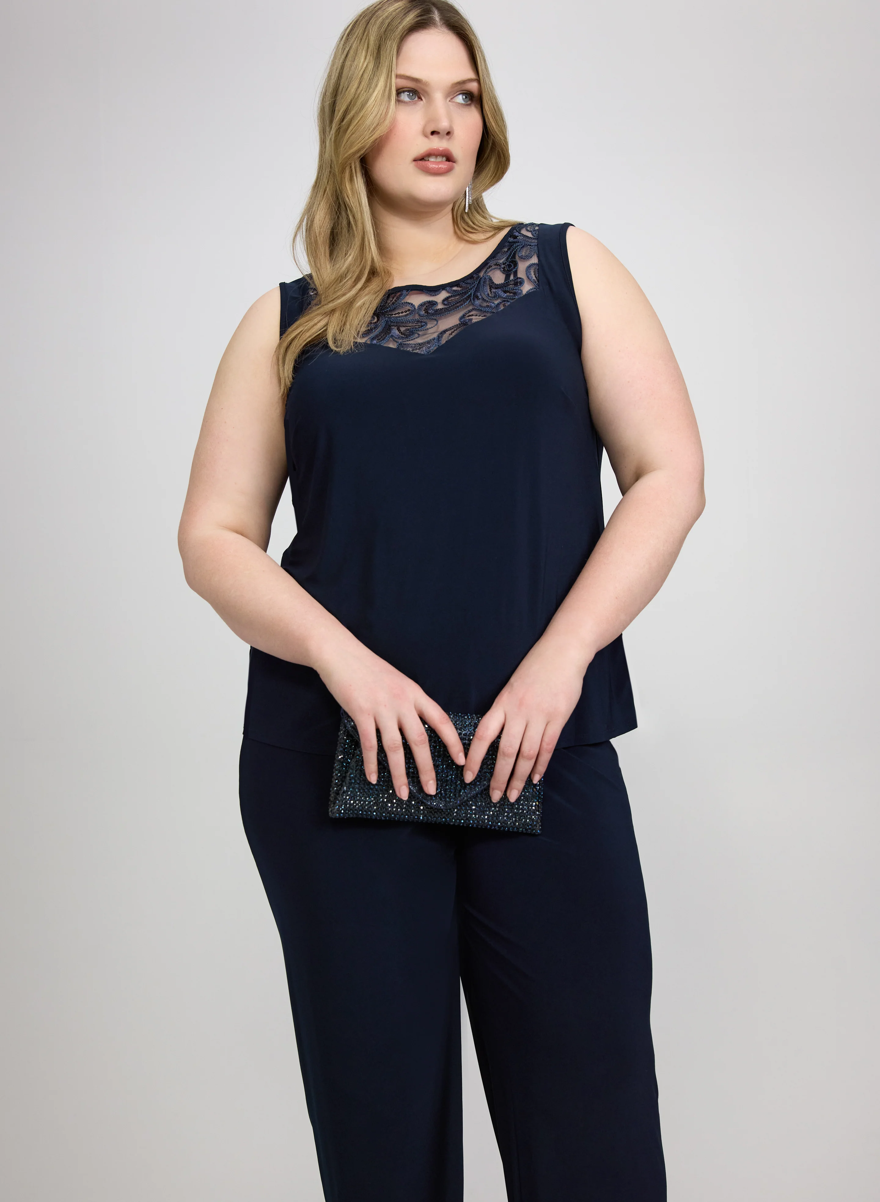 Three-Piece Pantsuit Set - Image 4