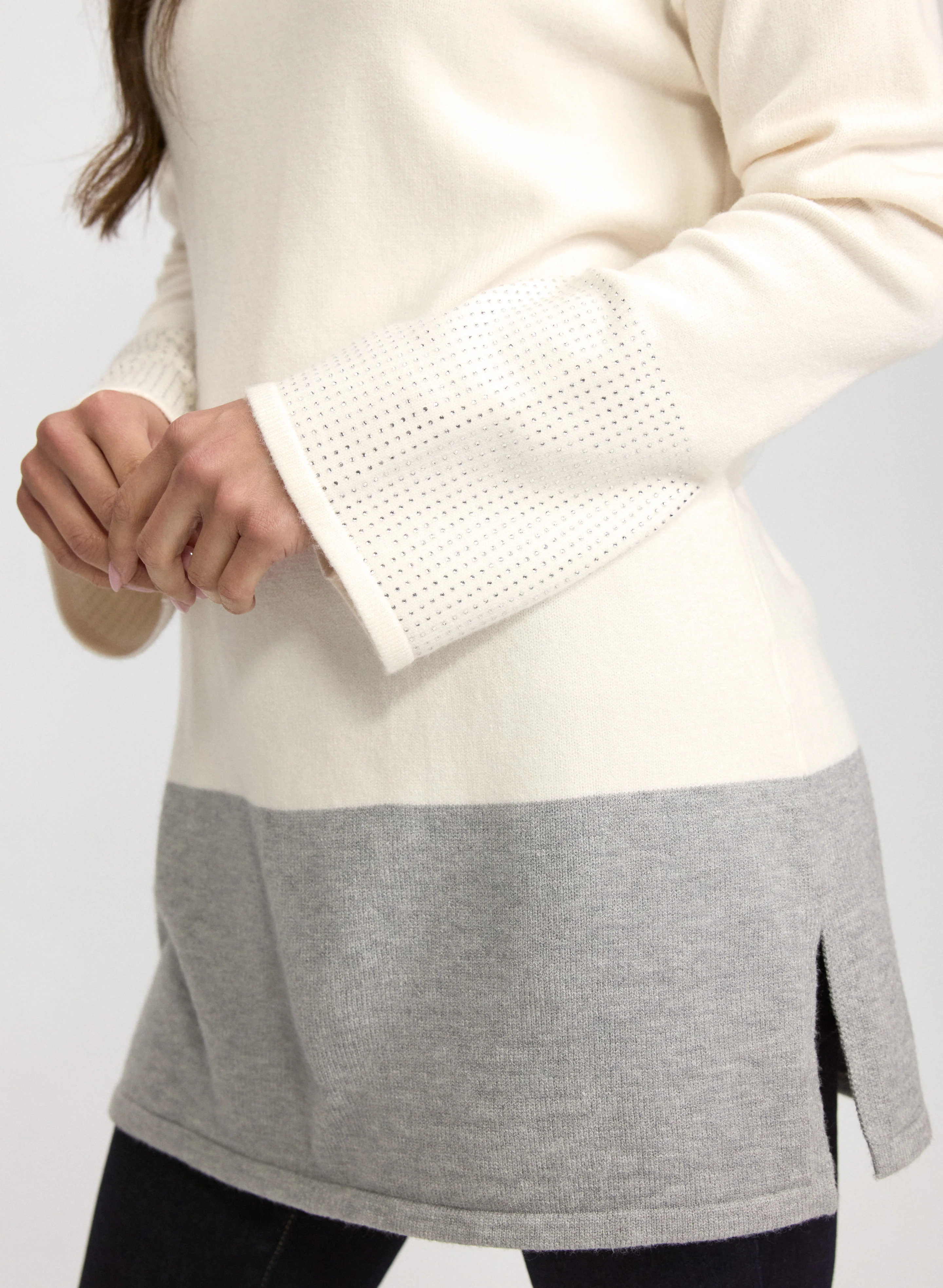 Tonal Embellished Colour Block Sweater - Image 5
