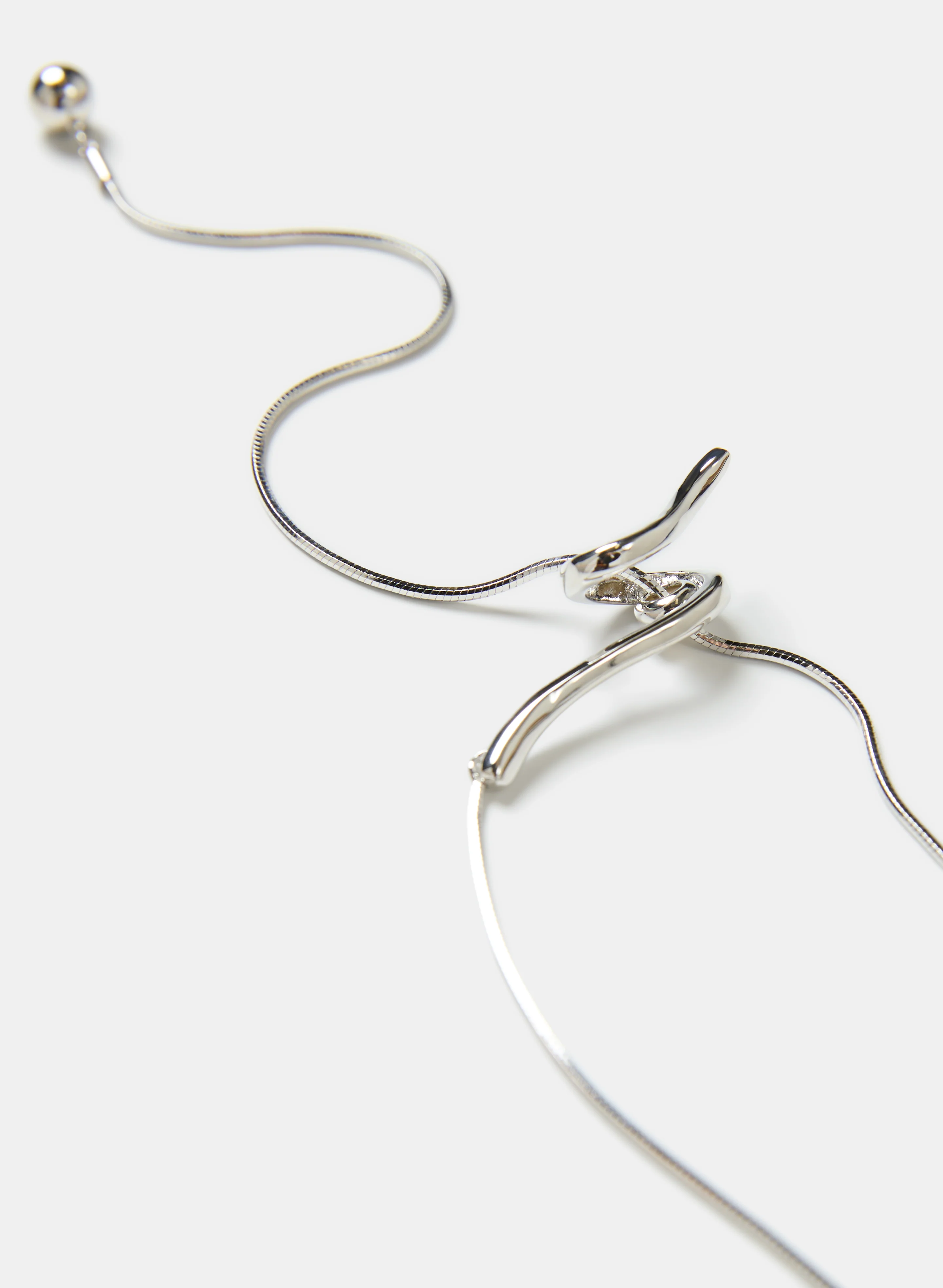Twisted Detail Necklace - Image 2