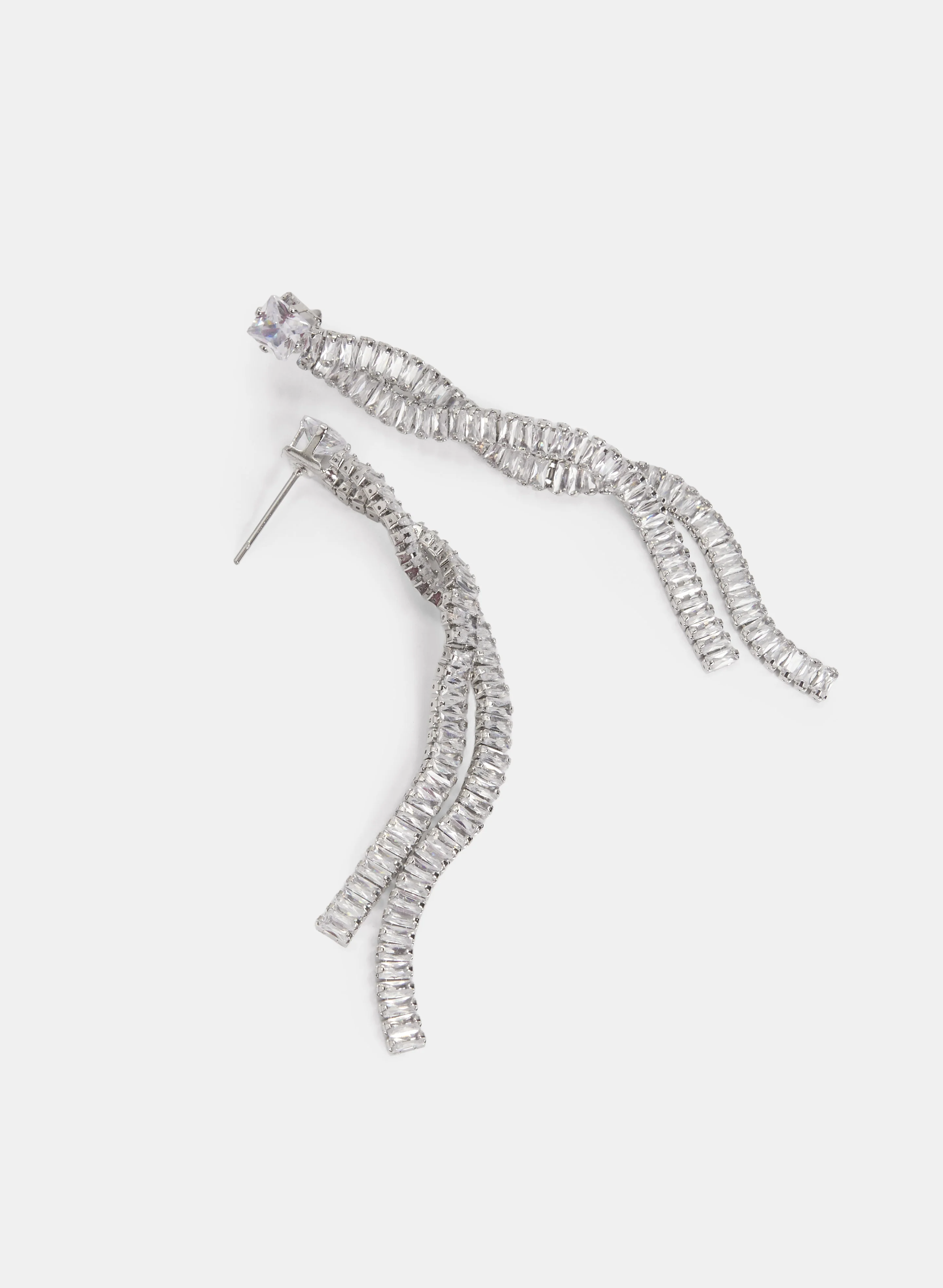 Twisted Linear Earrings - Image 3