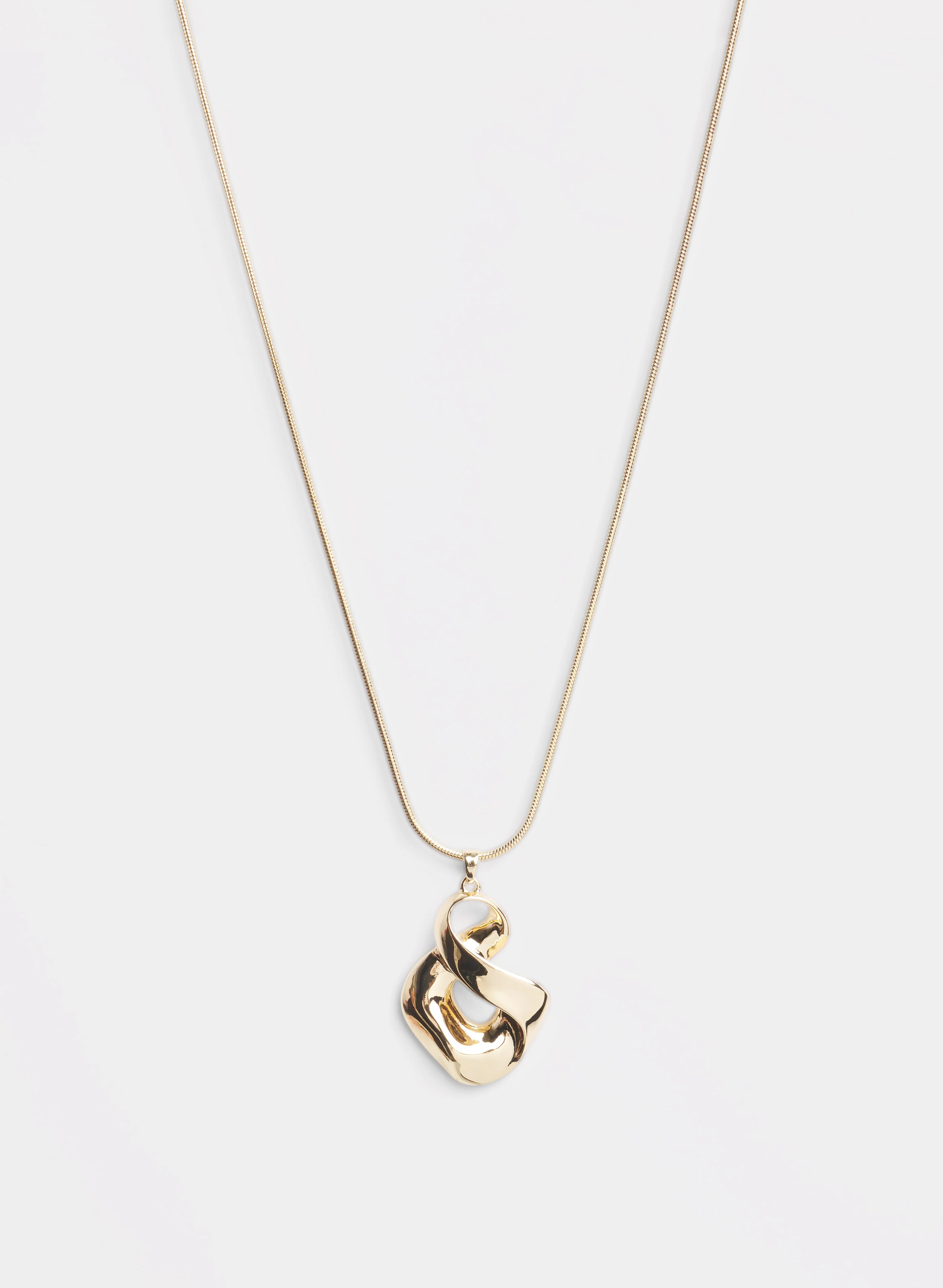 Twisted Pendant Necklace
