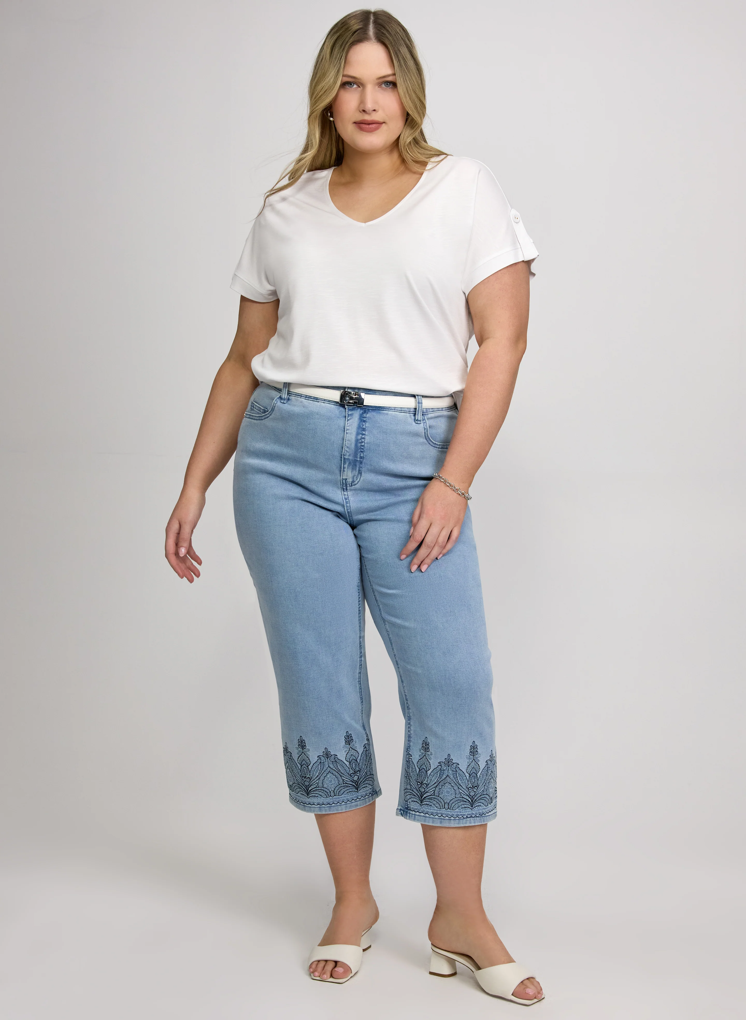 V-Neck Slub T-Shirt - Image 3