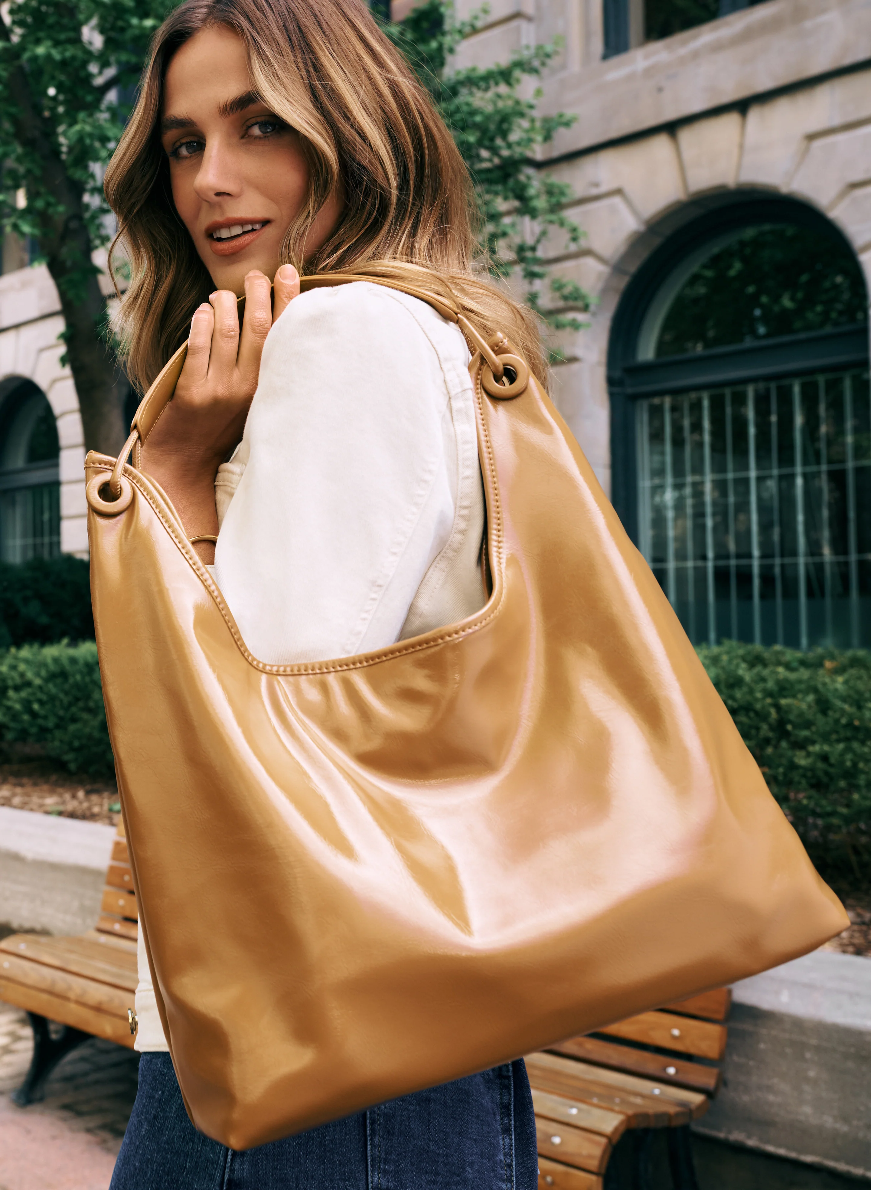 Vegan Leather Handbag & Pouch Set - Image 3