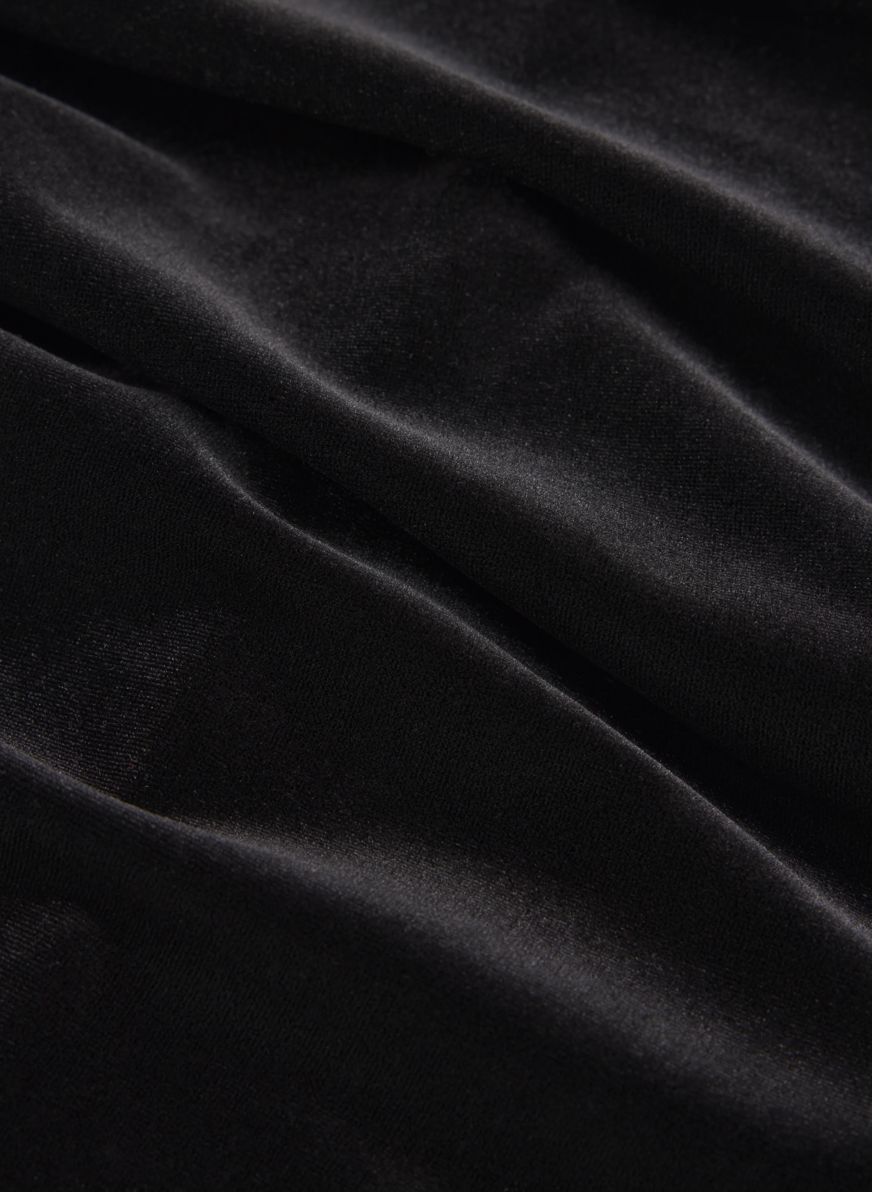 Velvet Off-Shoulder Dress - Image 8