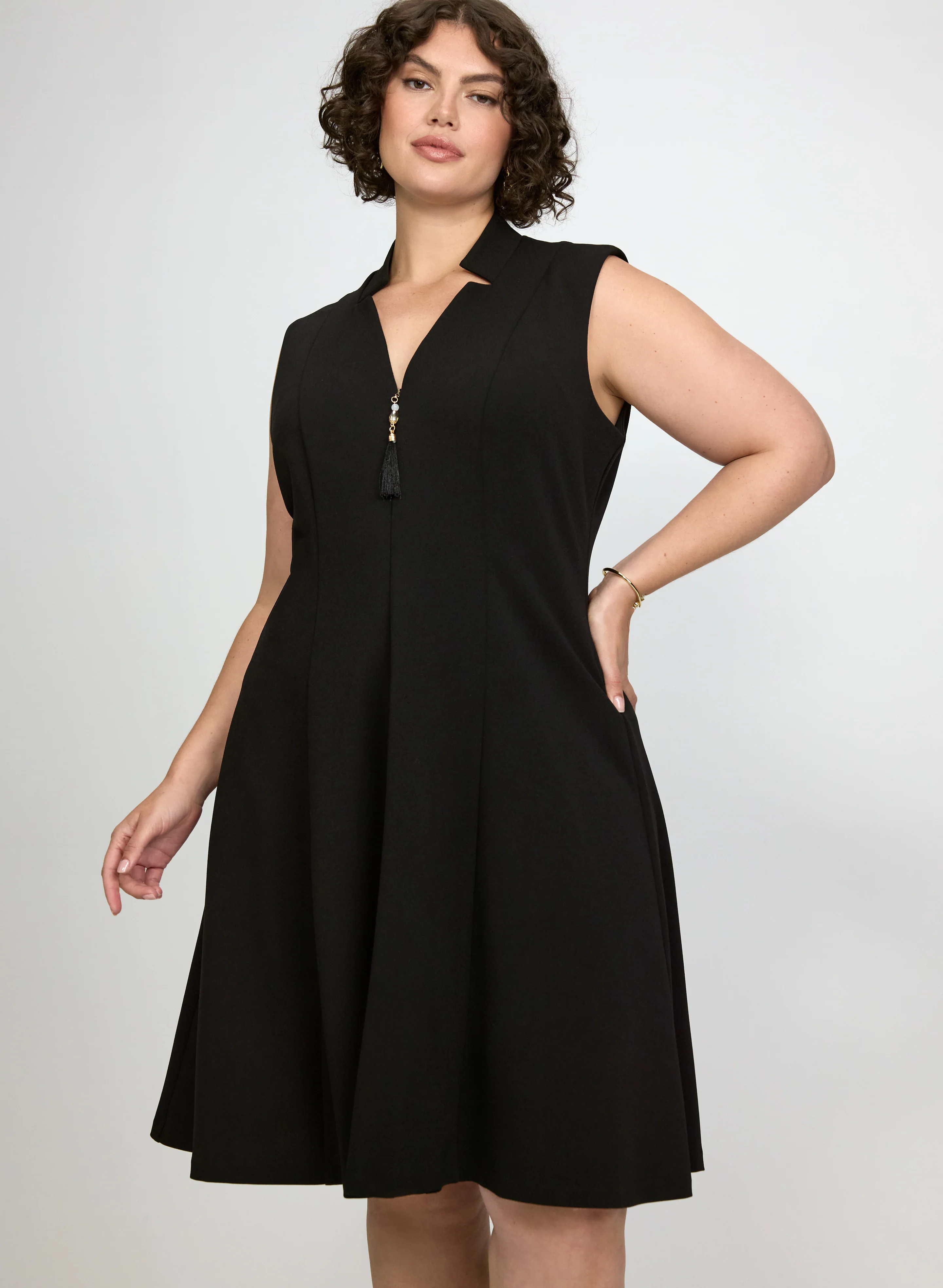 Zip-Up Tassel Detail Dress - Image 4